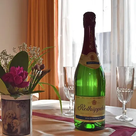 Cozy Retreat Near Rennsteig Schleusingen